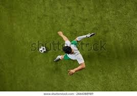 中甲半场：向余望推射中柱，重庆铜梁龙暂0-0上海嘉定汇龙